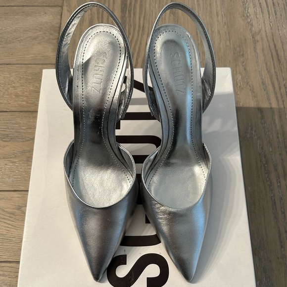 Schutz Lou Sling Back Pump in Silver - Picture 3 of 5